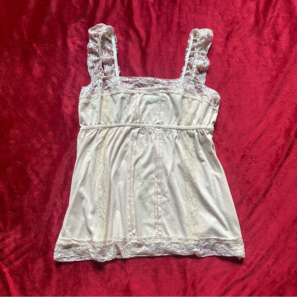 2000s Cream Victorian Vampire Fairy Lace Trim Cream Tank Top